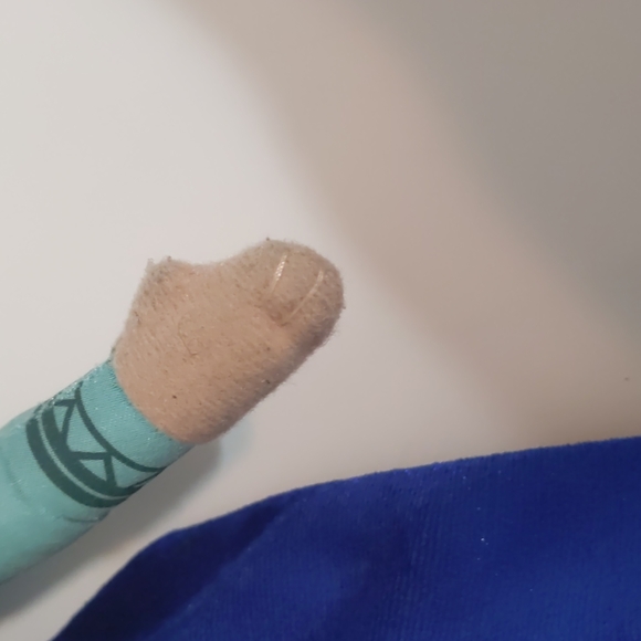 Frozen Anna Doll - Picture 8 of 8